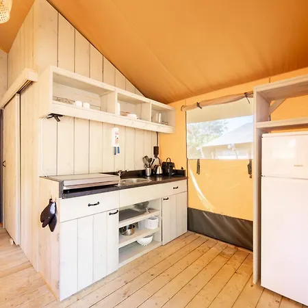 Glamping Umbria ベヴァーニャ